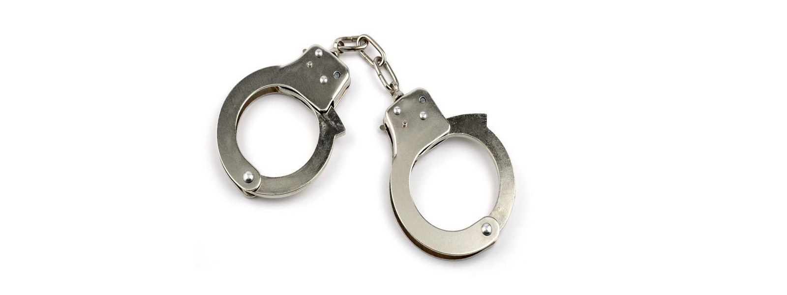 தங்கத்துடன் இந்திய பிரஜைகள் மூவர் கைது